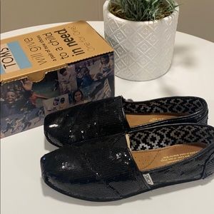 Toms Black Glitter Classic slip on shoes 7 Euro 37